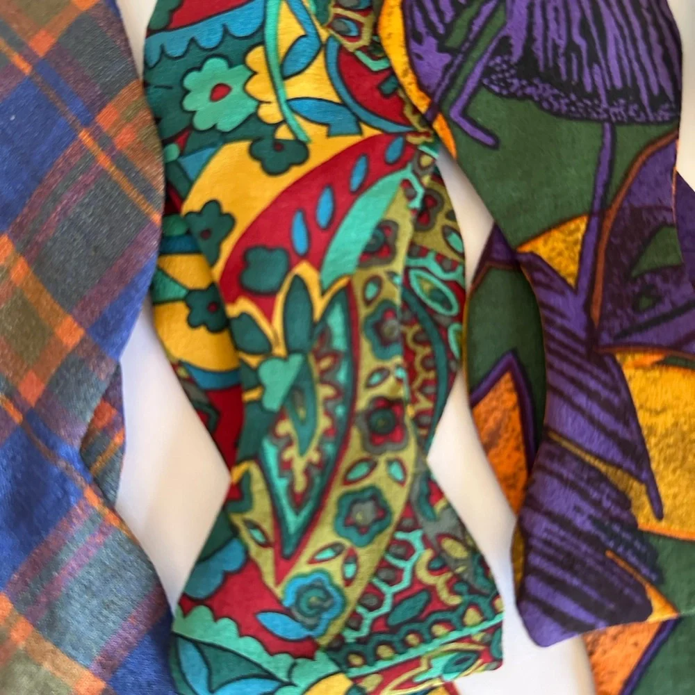 5- CARROT & GIBBS Bow Ties - Picture 5 of 7